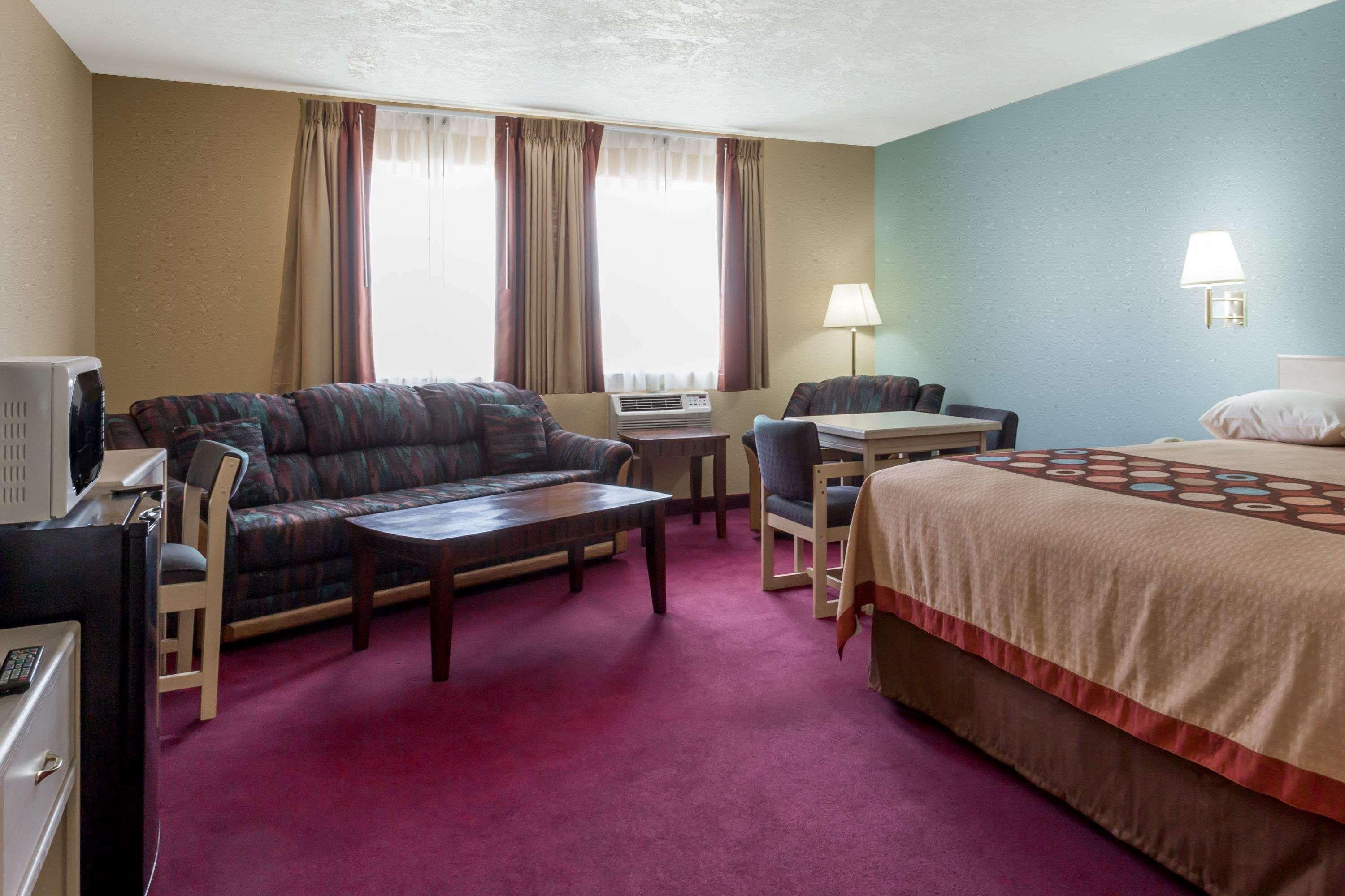 Hotel Super 8 By Wyndham Nephi Extérieur photo
